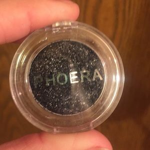 Eyeshadow hair tool bundle